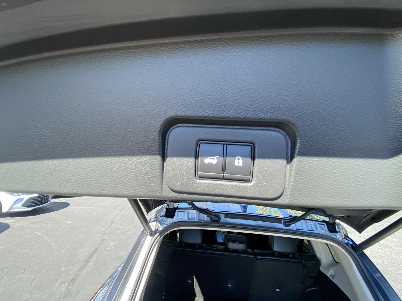 Nissan Rogue AWD SL 2025