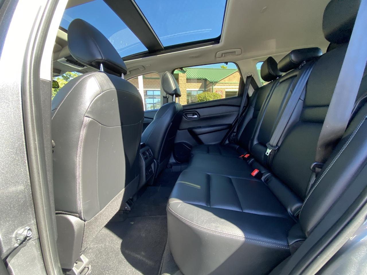 Nissan Rogue AWD SL 2025