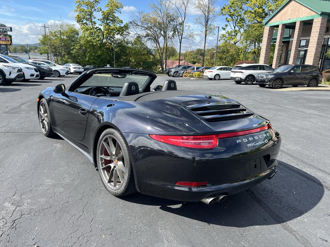 Porsche 911 2dr Cabriolet Carrera 4S 2013