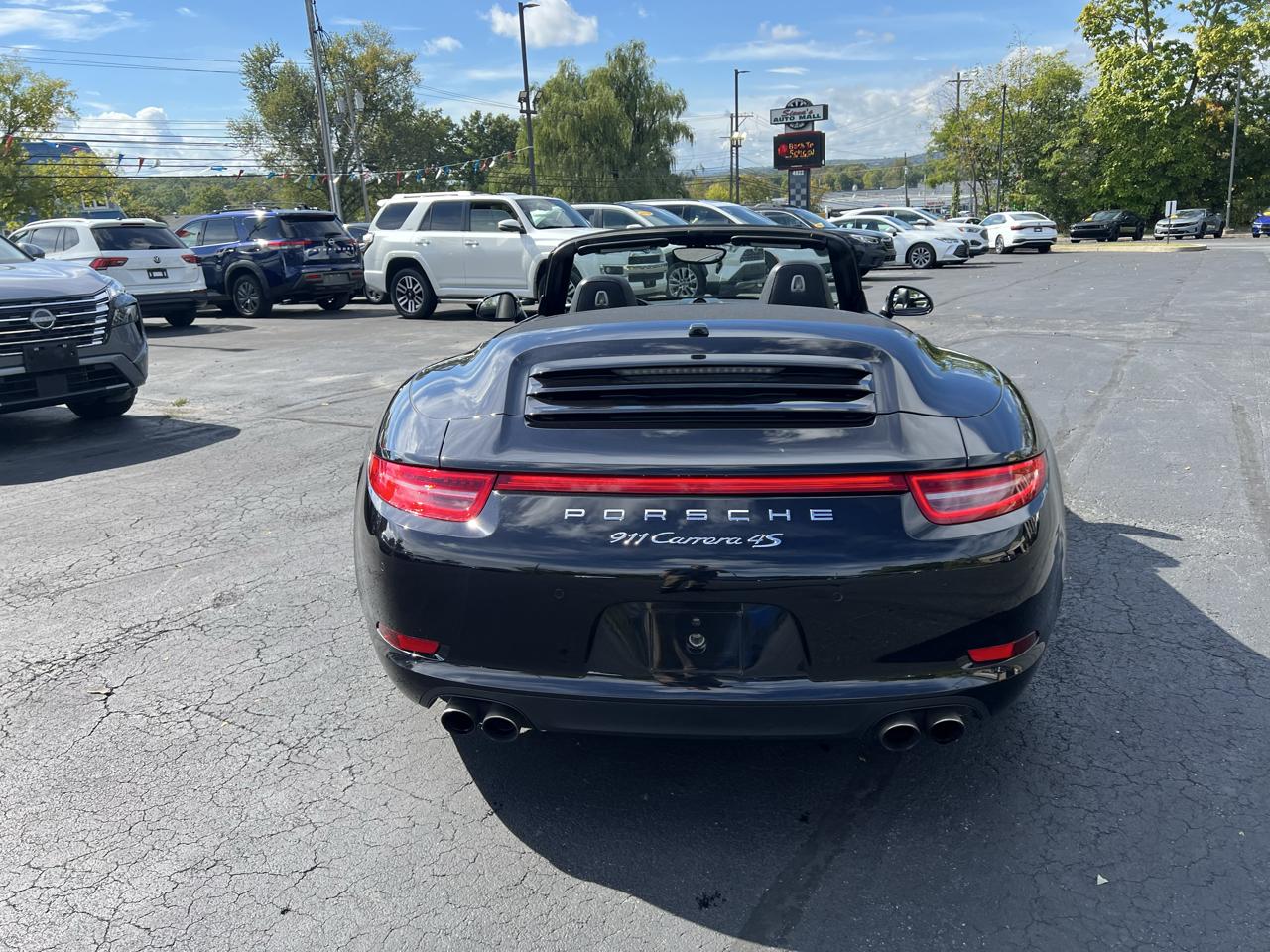 Porsche 911 2dr Cabriolet Carrera 4S 2013