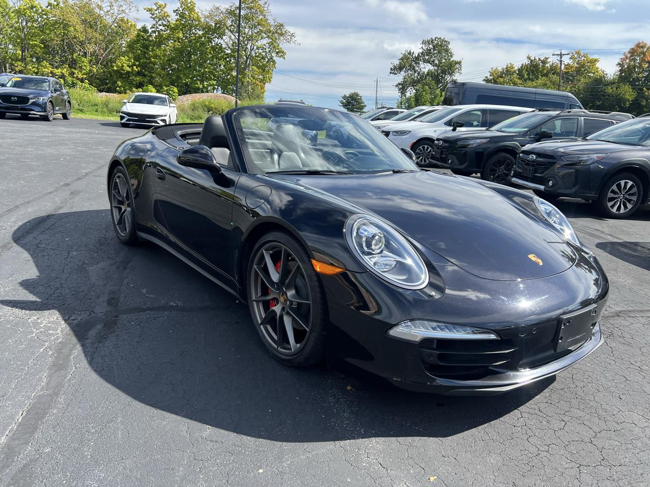 Porsche 911 2dr Cabriolet Carrera 4S 2013