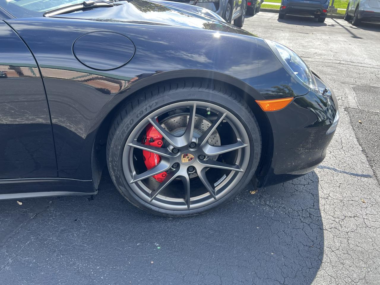 Porsche 911 2dr Cabriolet Carrera 4S 2013