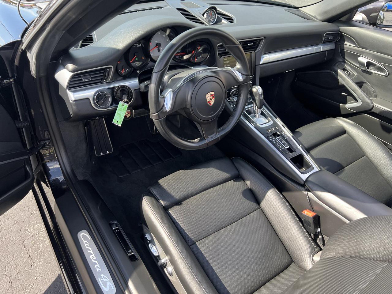 Porsche 911 2dr Cabriolet Carrera 4S 2013