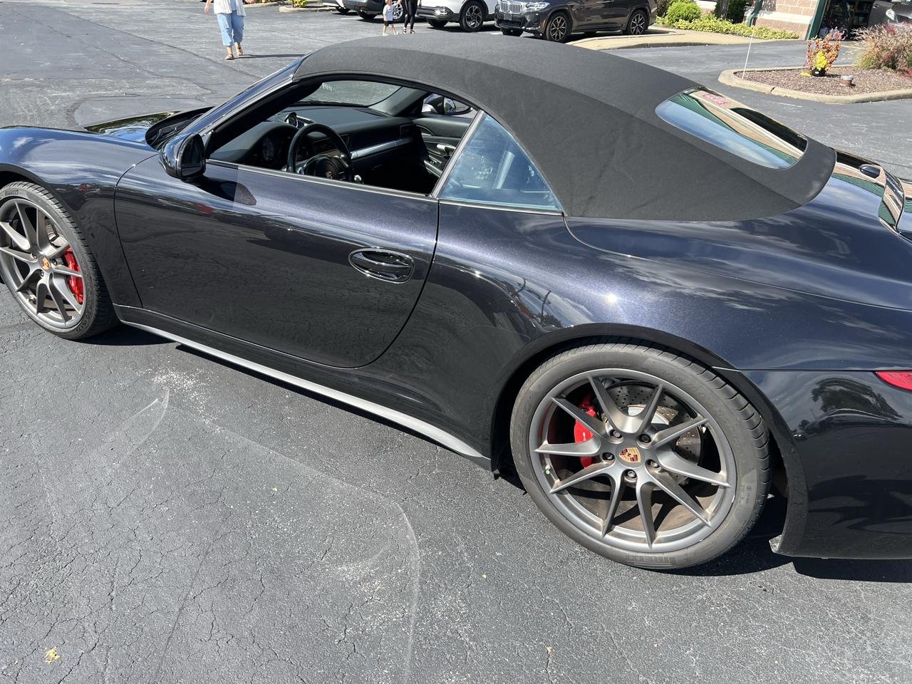 Porsche 911 2dr Cabriolet Carrera 4S 2013
