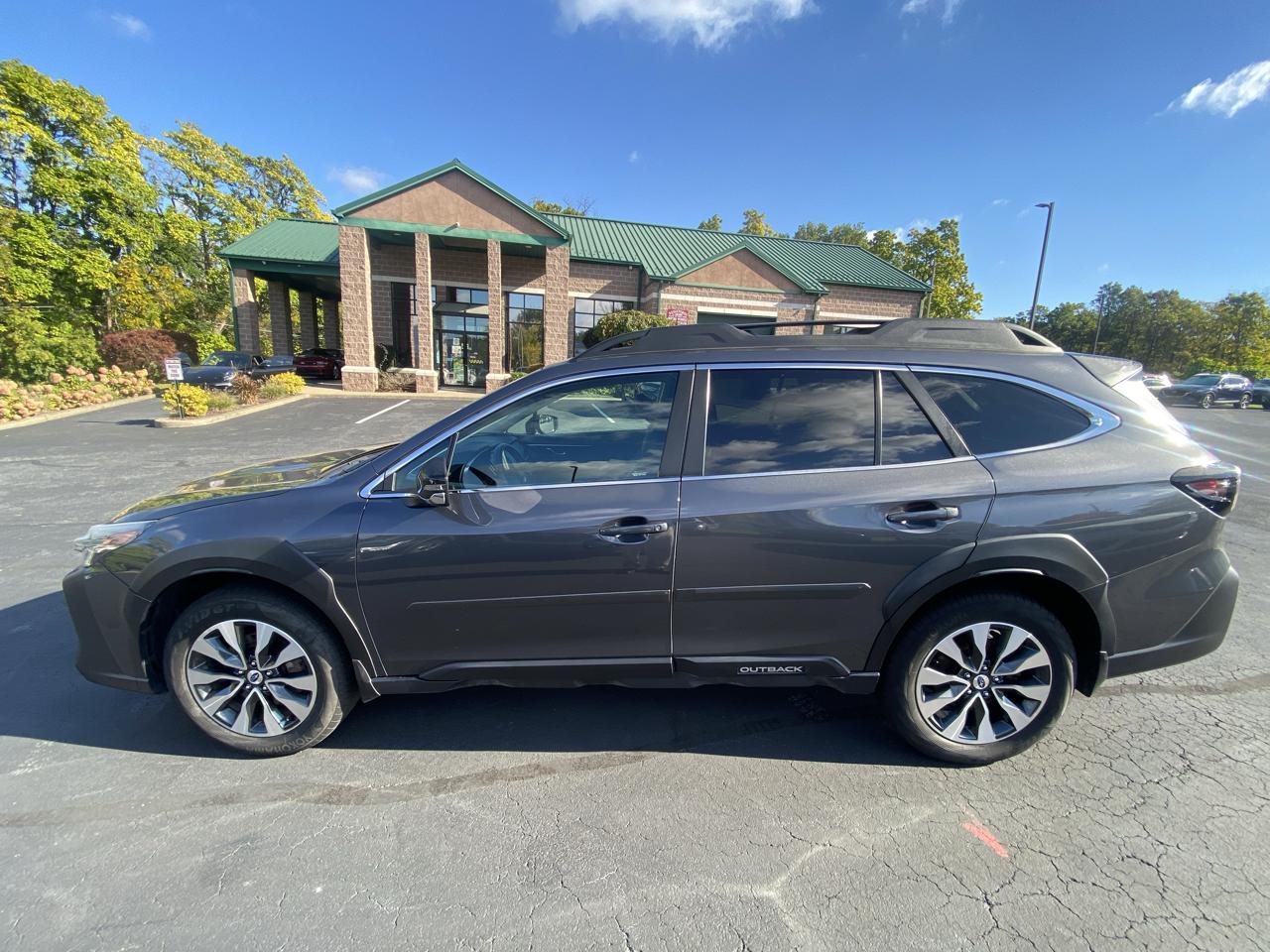 Subaru Outback Limited CVT 2023