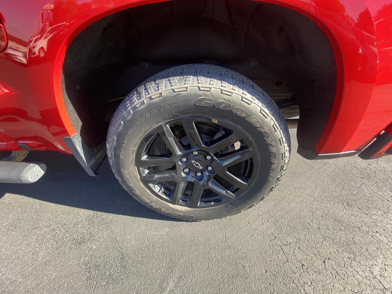 Chevrolet Silverado 1500 4WD Crew Cab 147" RST 2022