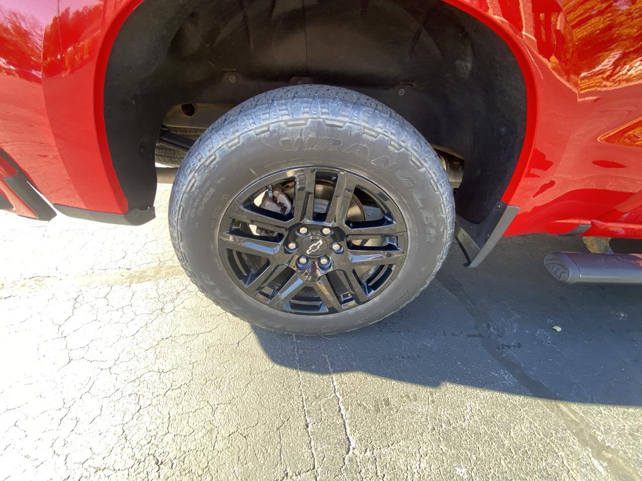 Chevrolet Silverado 1500 4WD Crew Cab 147" RST 2022