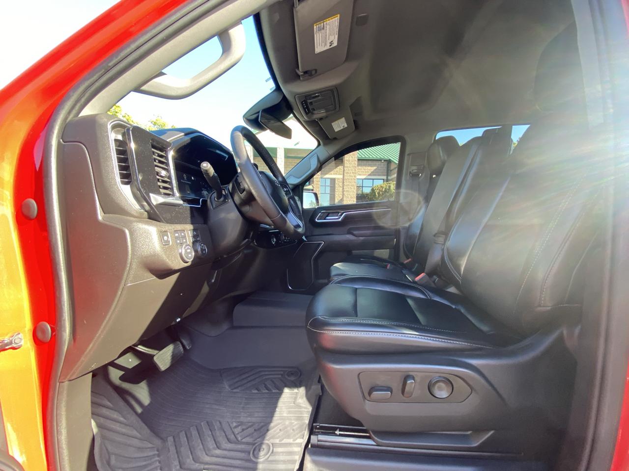 Chevrolet Silverado 1500 4WD Crew Cab 147" RST 2022