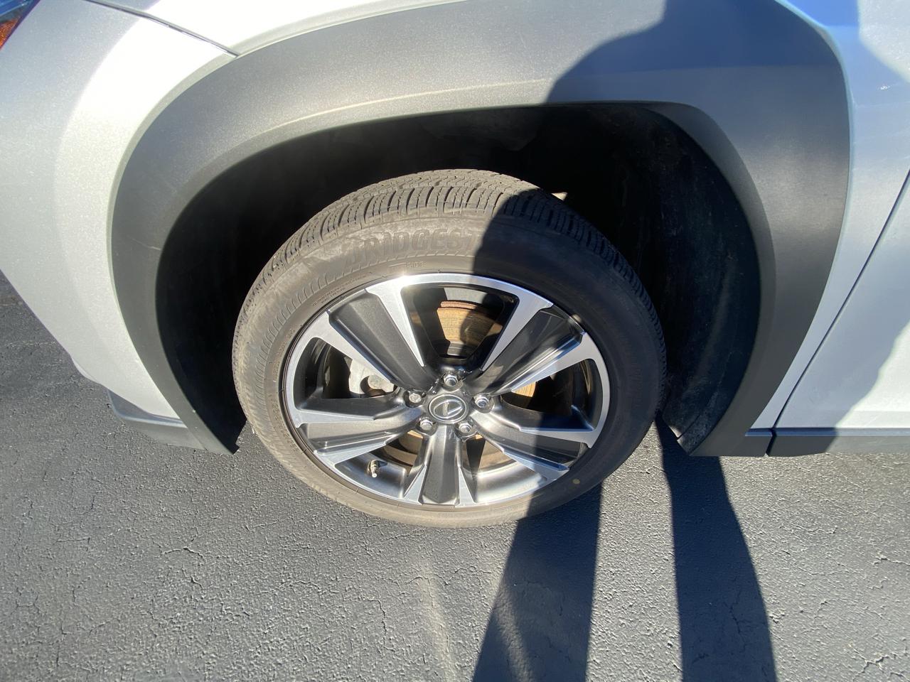 Lexus UX UX 250h AWD 2019
