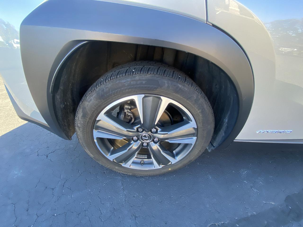 Lexus UX UX 250h AWD 2019