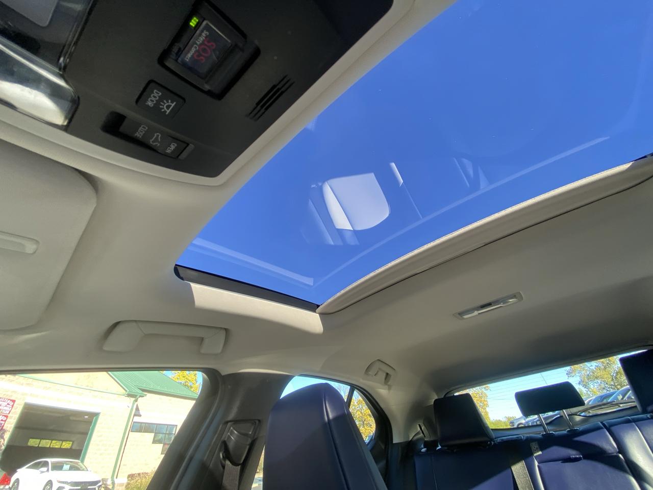 Lexus UX UX 250h AWD 2019