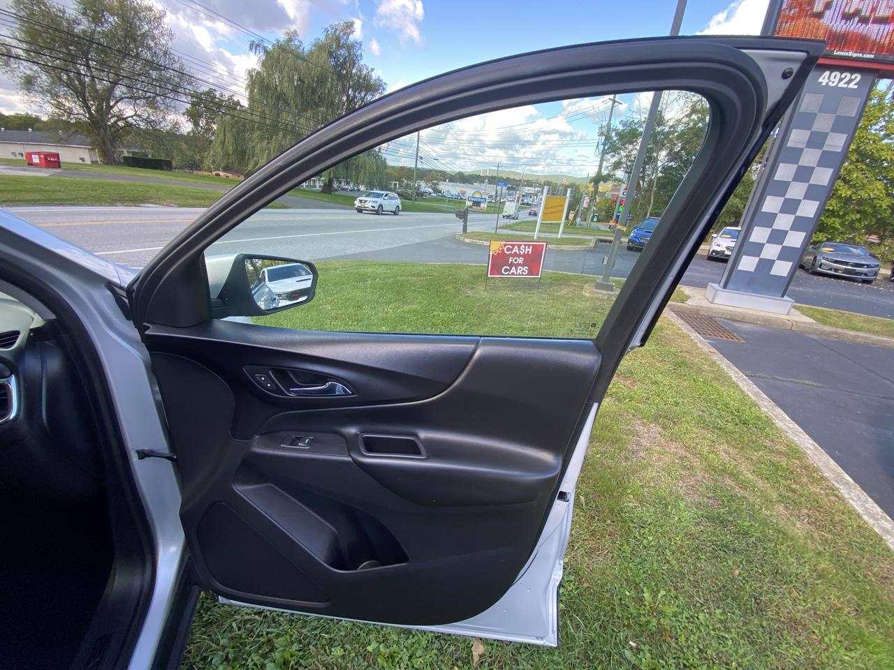 Chevrolet Equinox AWD 4dr LT w/1LT 2019
