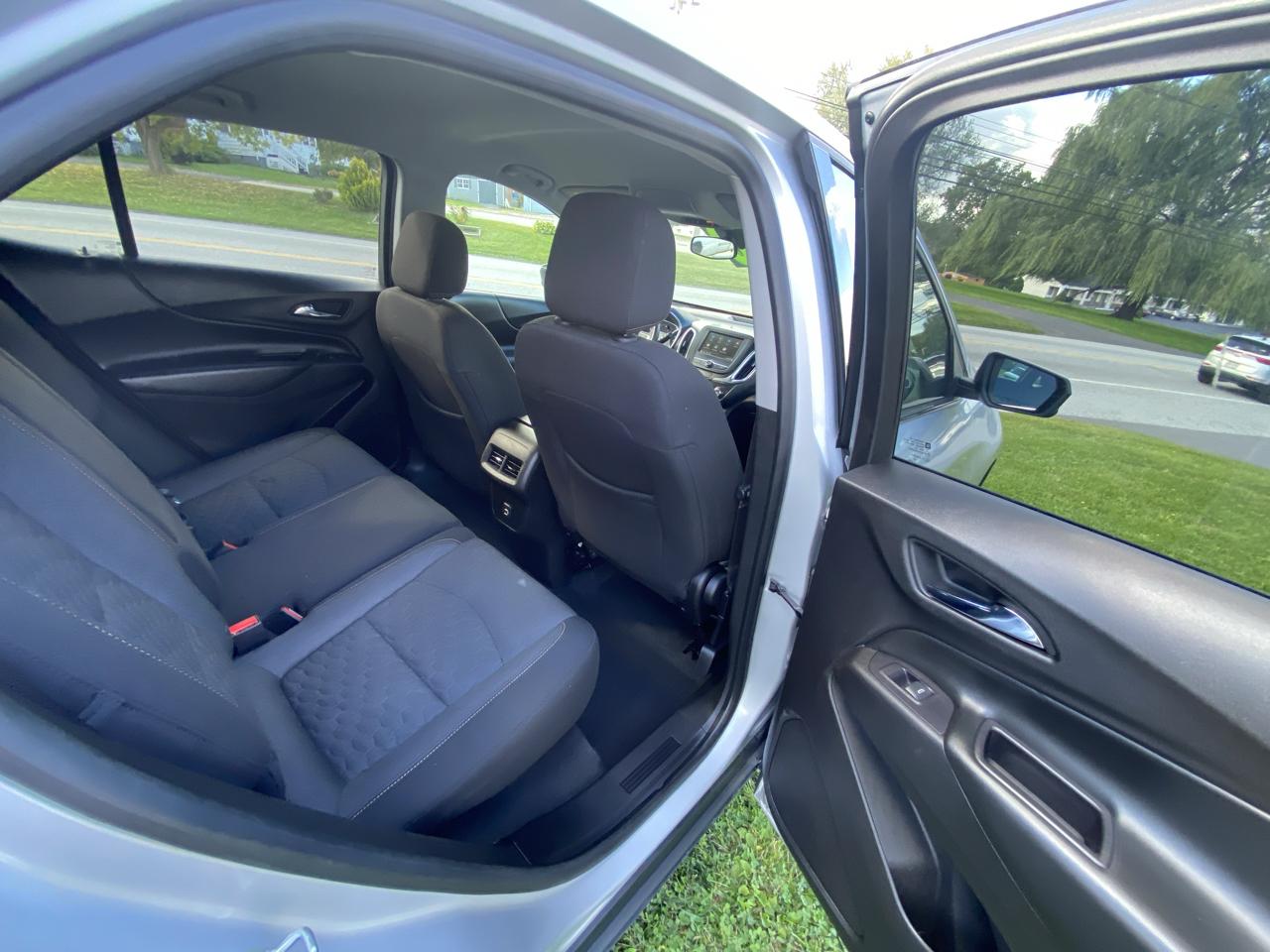 Chevrolet Equinox AWD 4dr LT w/1LT 2019