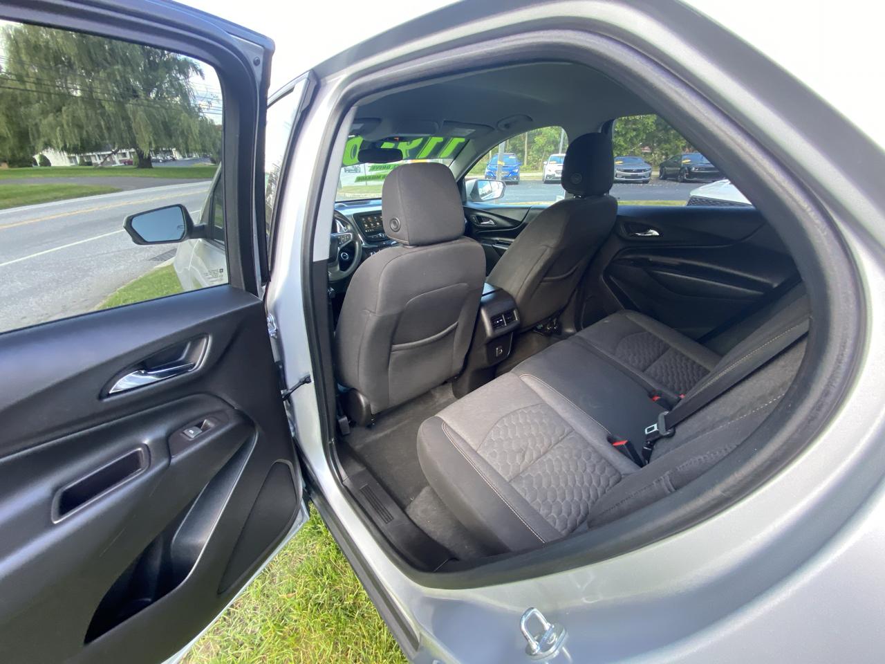 Chevrolet Equinox AWD 4dr LT w/1LT 2019