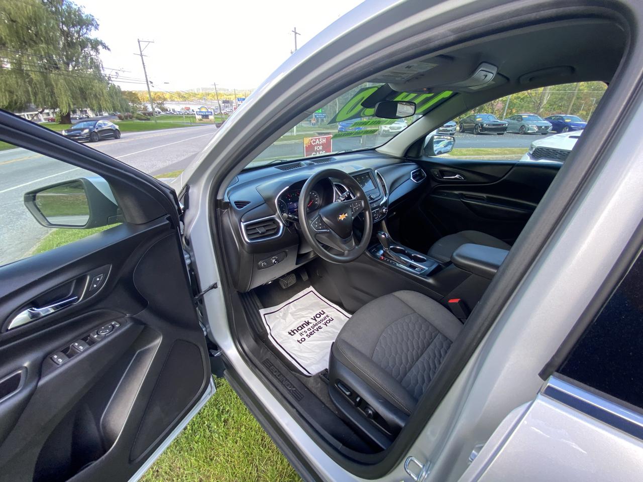 Chevrolet Equinox AWD 4dr LT w/1LT 2019