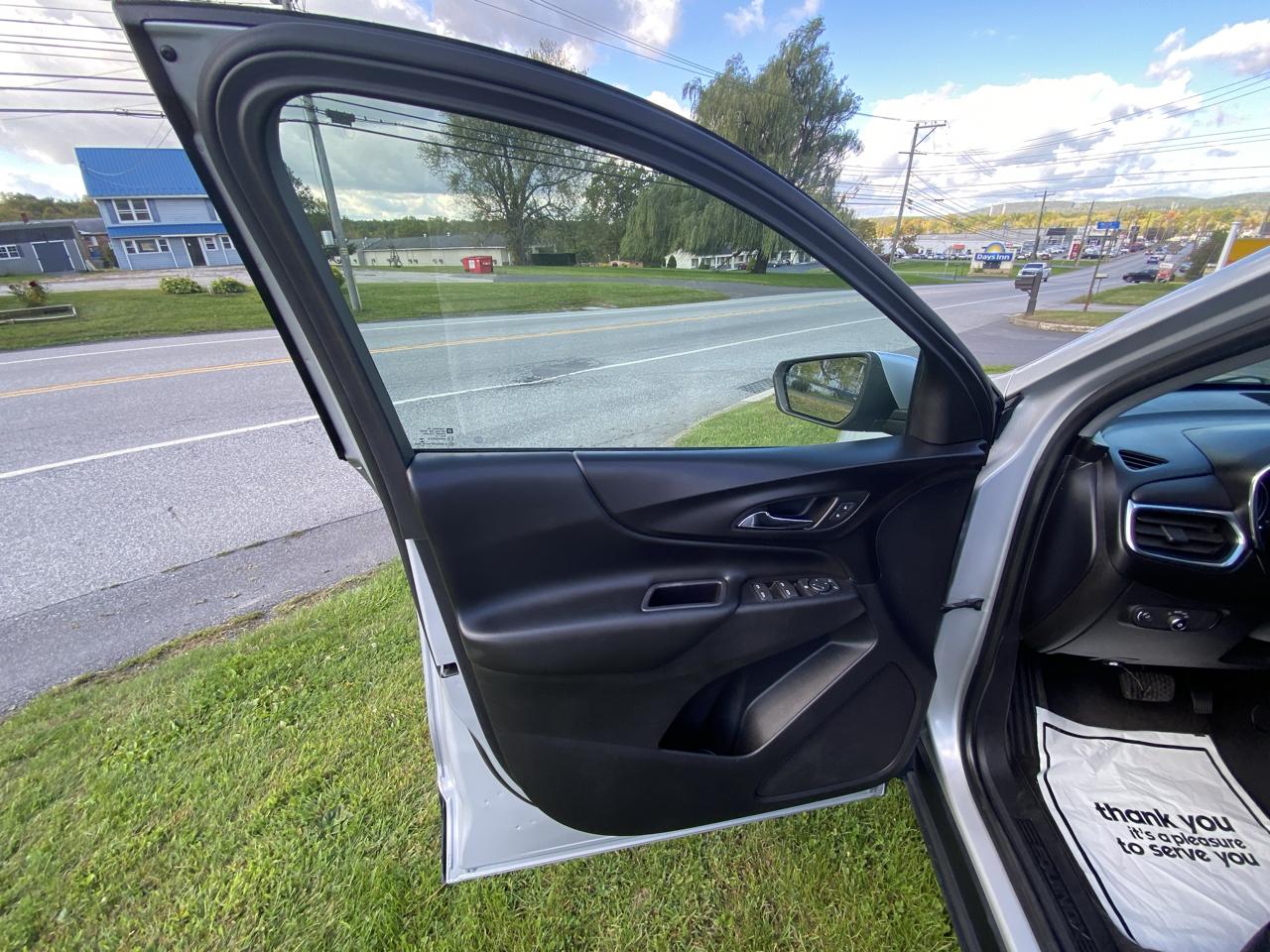 Chevrolet Equinox AWD 4dr LT w/1LT 2019