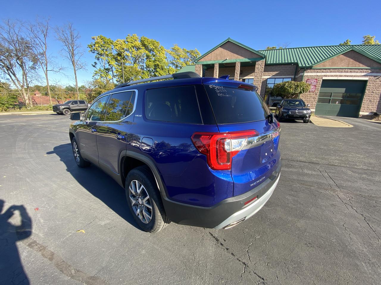 GMC Acadia AWD 4dr SLE 2023