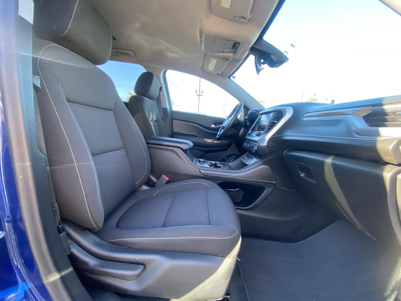 GMC Acadia AWD 4dr SLE 2023