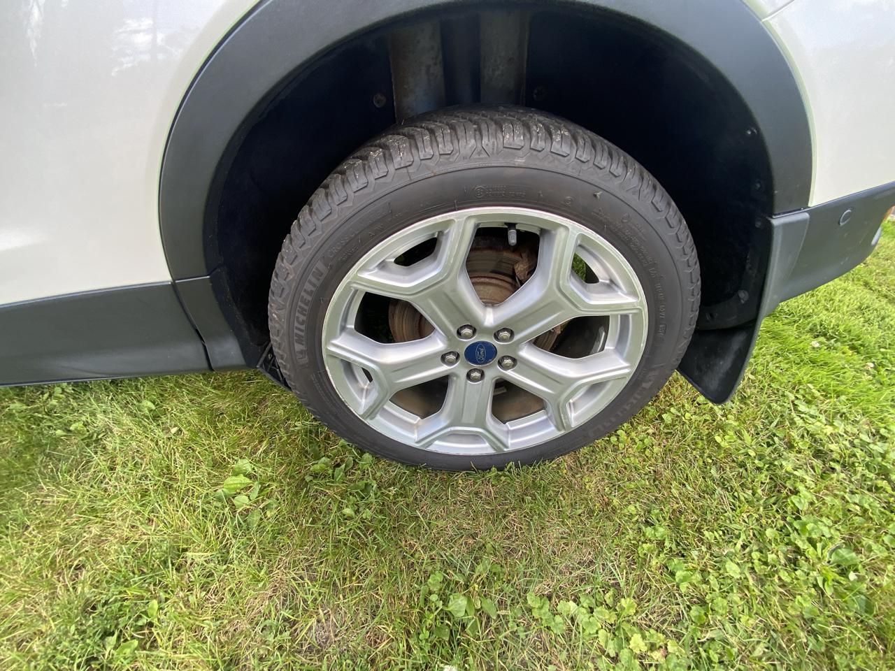 Ford Escape Titanium 4WD 2019