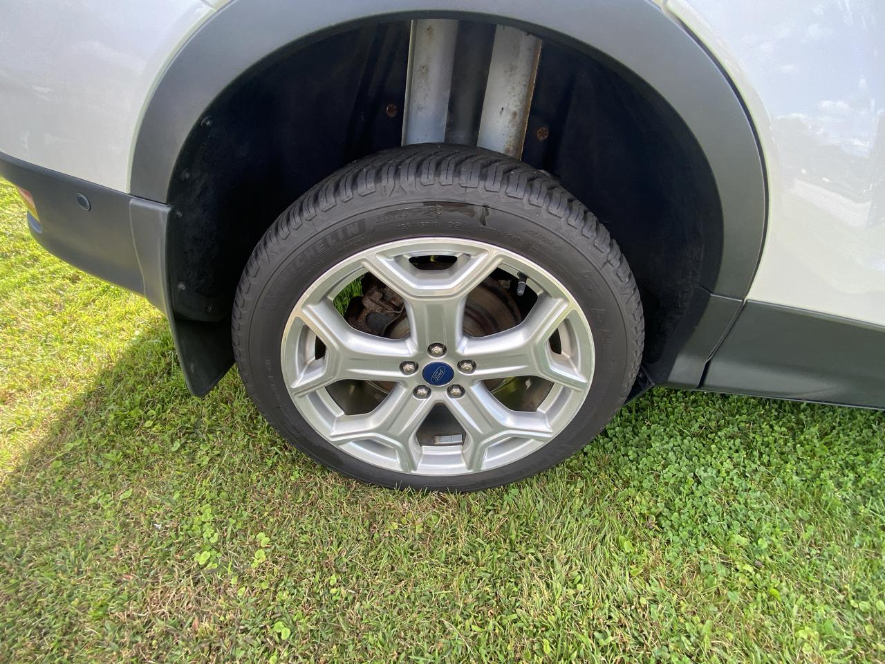 Ford Escape Titanium 4WD 2019