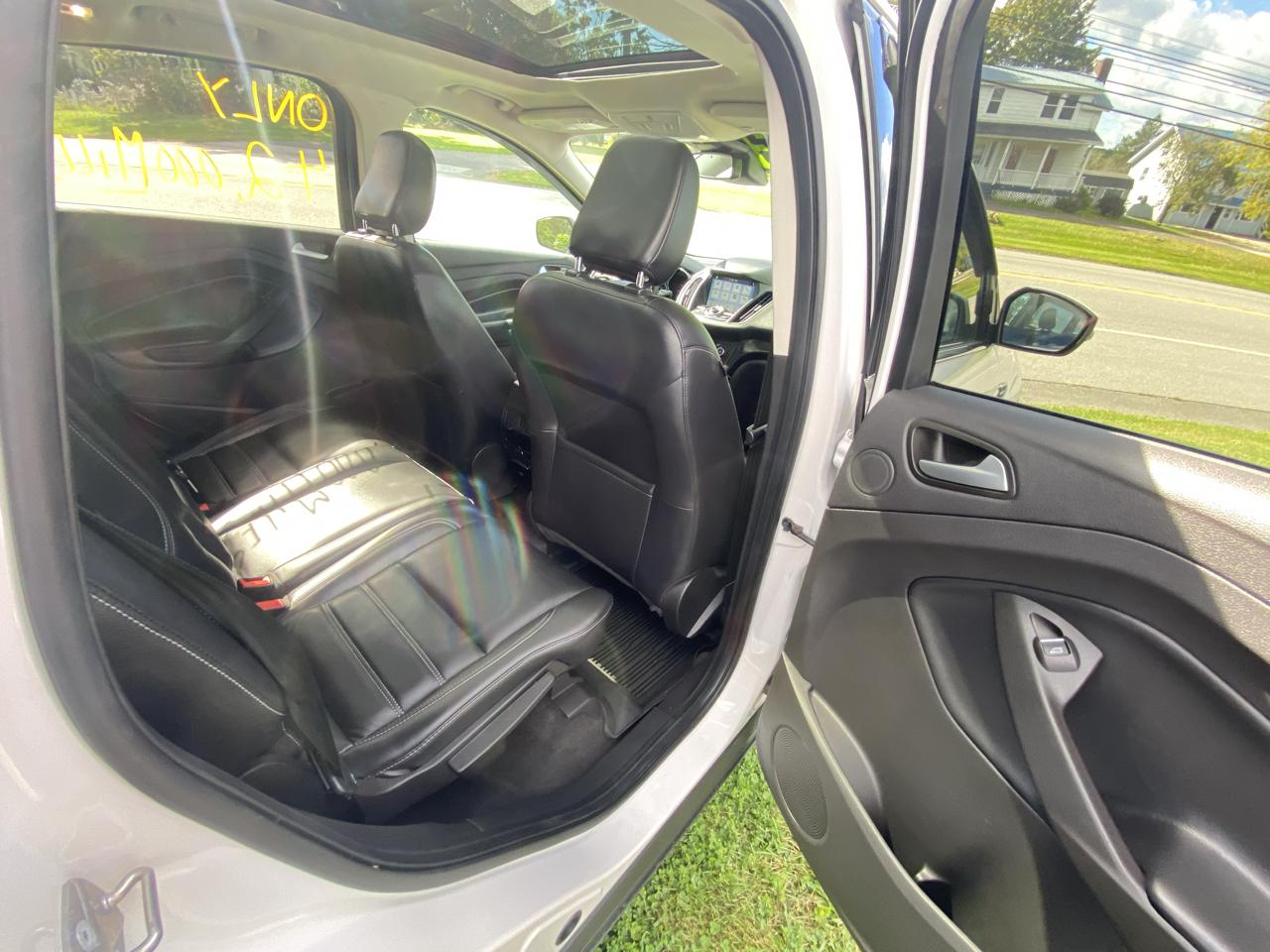 Ford Escape Titanium 4WD 2019