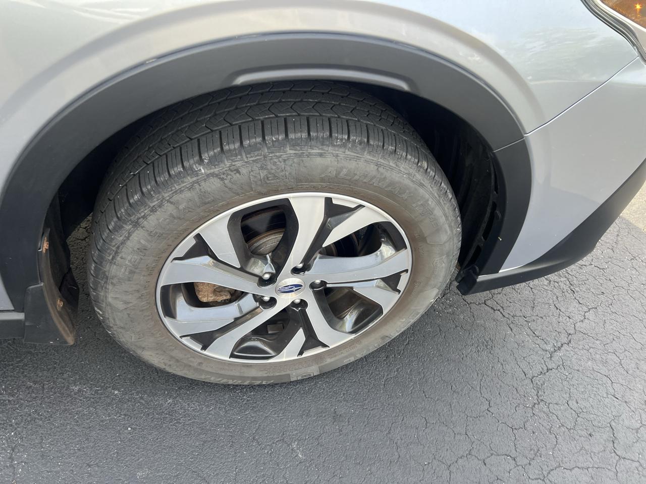 Subaru Outback Limited CVT 2021
