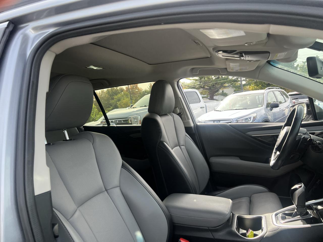 Subaru Outback Limited CVT 2021