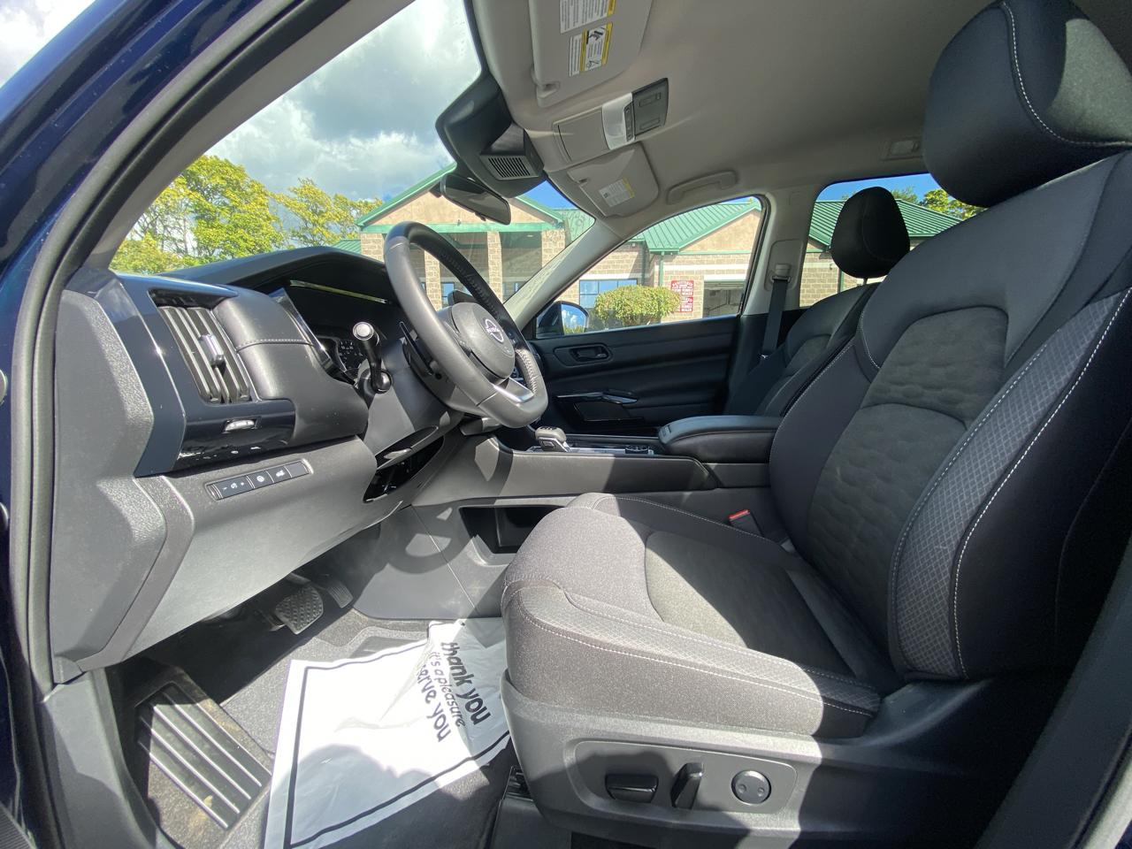Nissan Pathfinder SV 4WD 2025