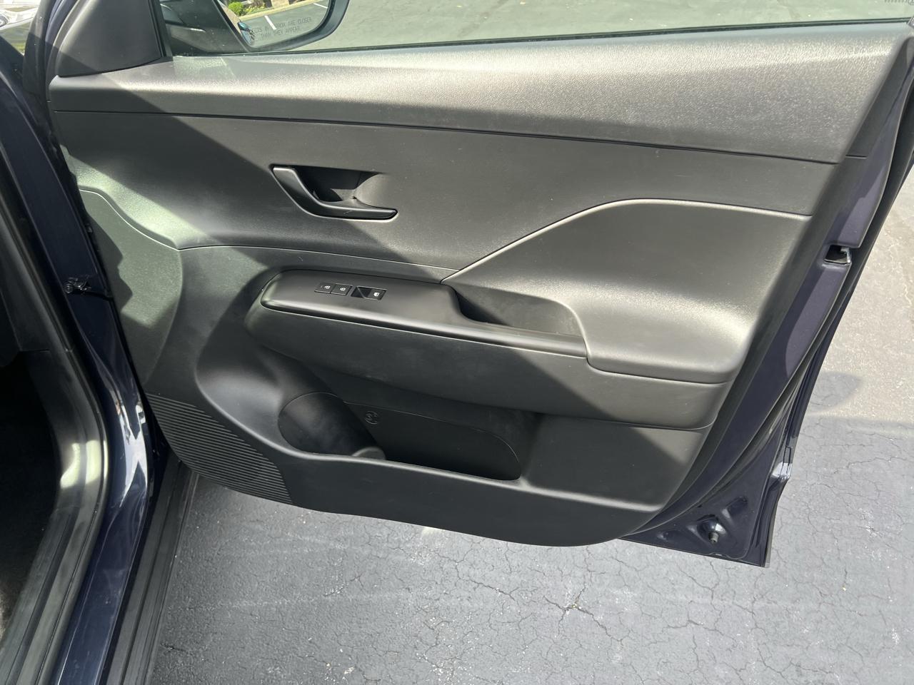Hyundai Kona SEL AWD 2025
