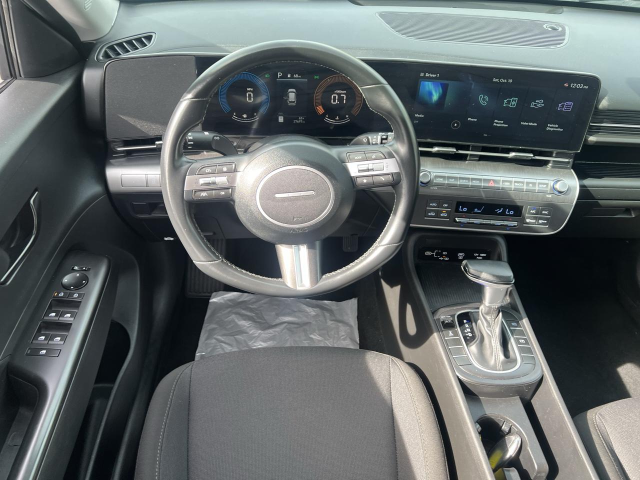 Hyundai Kona SEL AWD 2025