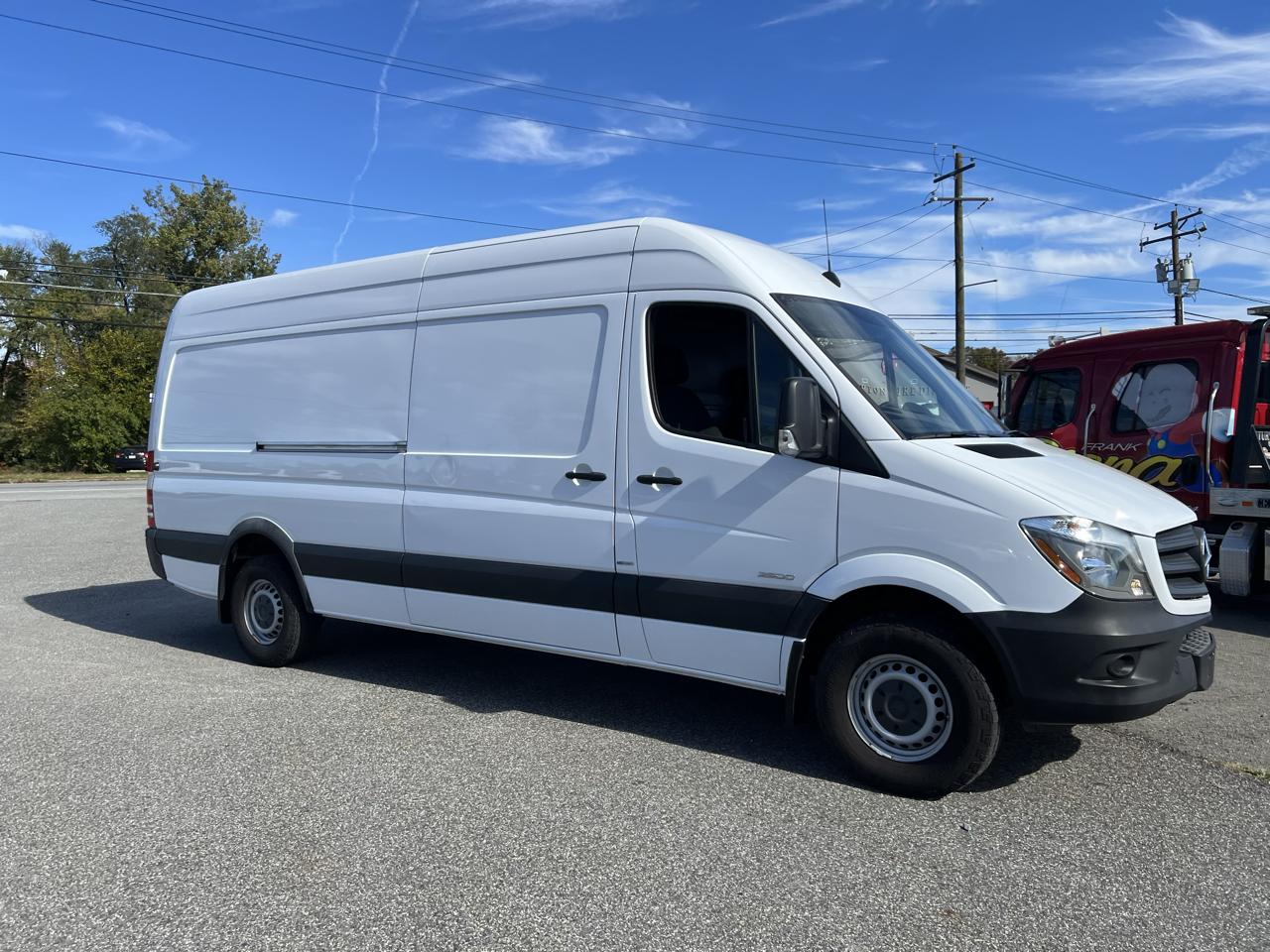 Mercedes-Benz Sprinter Cargo Vans RWD 2500 170" EXT 2016