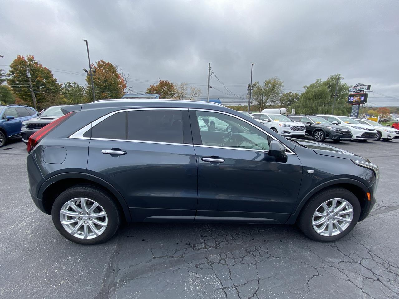 Cadillac XT4 AWD 4dr Luxury 2021