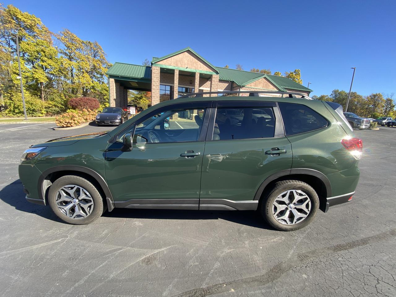 Subaru Forester Premium AWD 2024