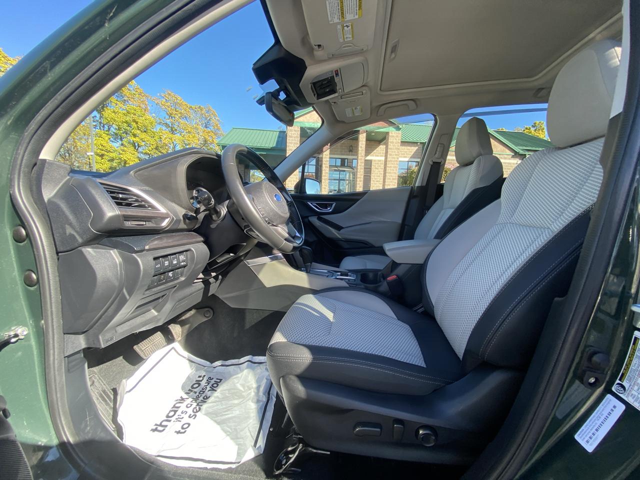 Subaru Forester Premium AWD 2024