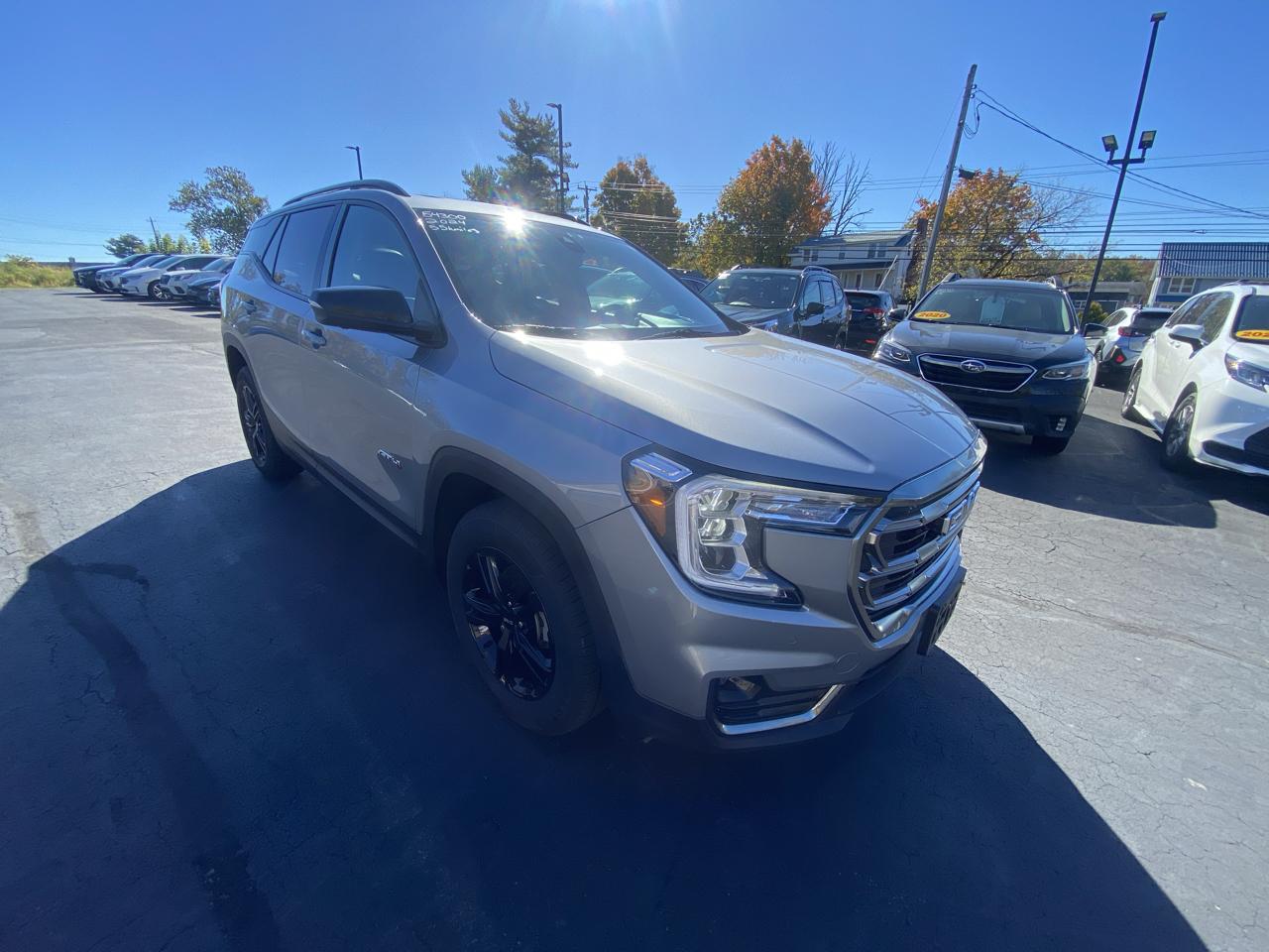 GMC Terrain AWD 4dr AT4 2024