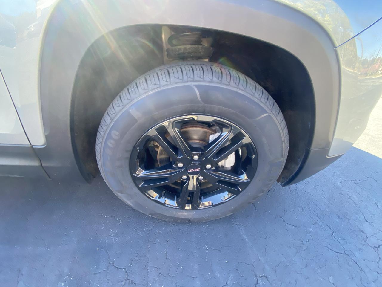 GMC Terrain AWD 4dr AT4 2024