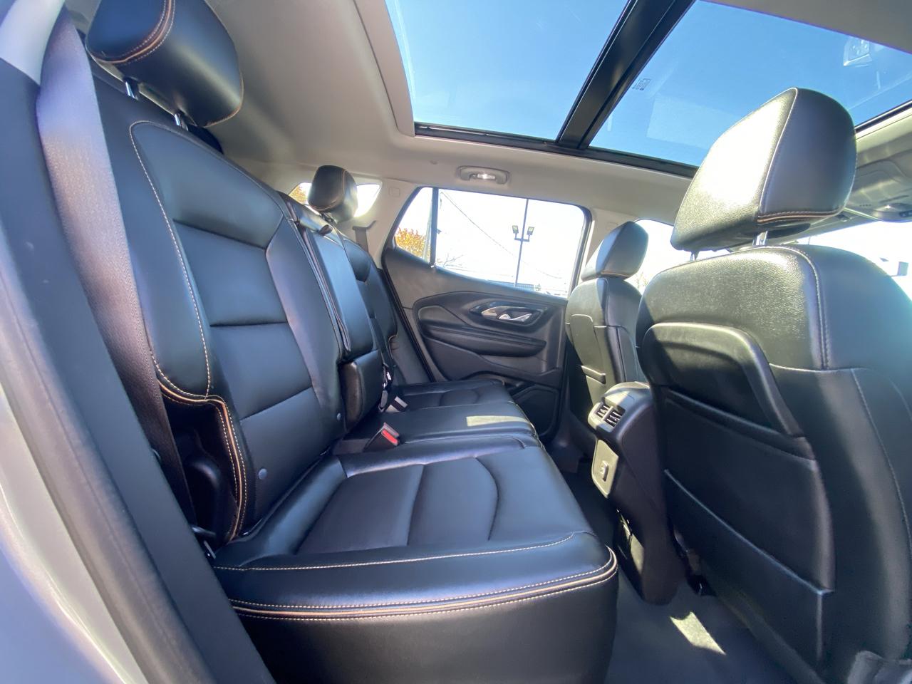 GMC Terrain AWD 4dr AT4 2024