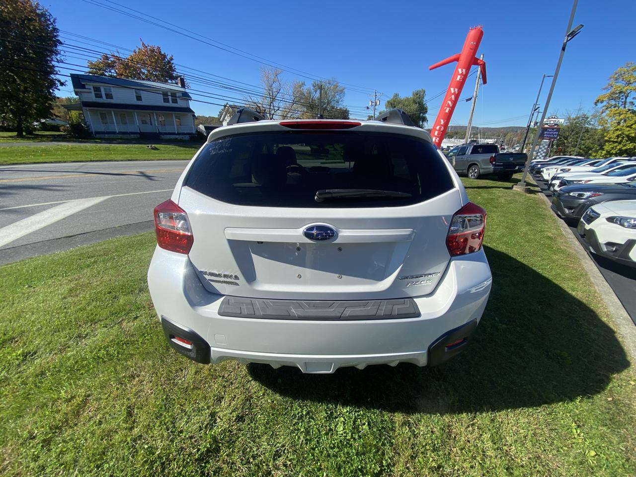 Subaru Crosstrek 5dr CVT 2.0i Premium 2016