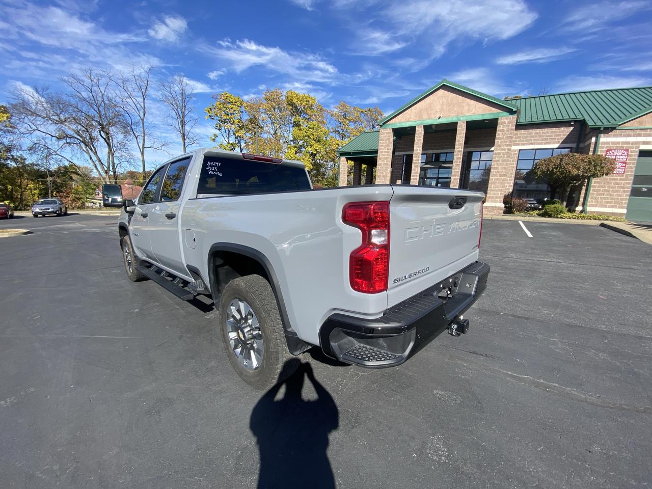 Chevrolet Silverado 2500HD 4WD Crew Cab 159" Custom 2025