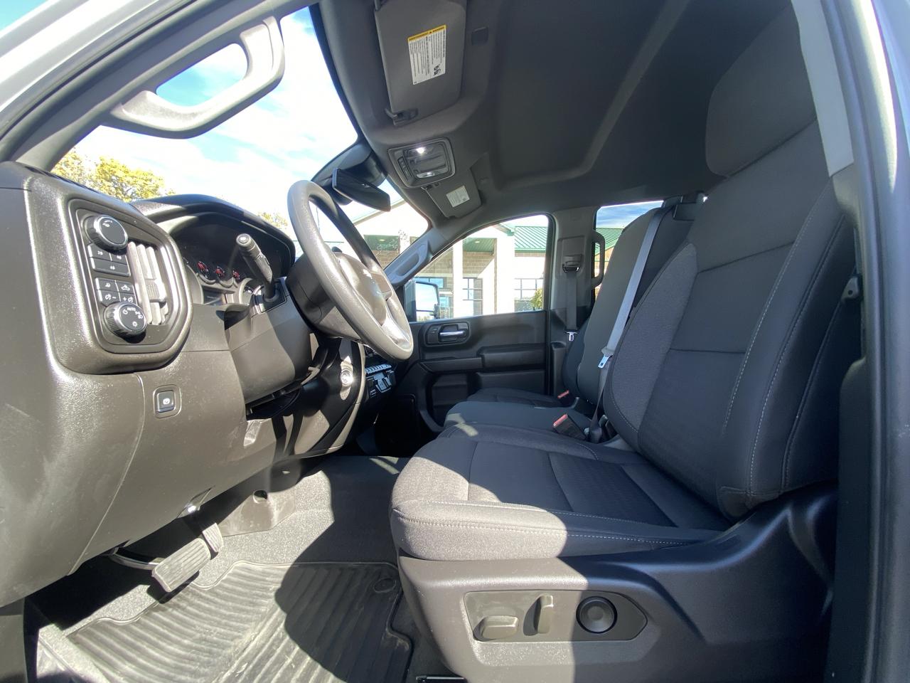 Chevrolet Silverado 2500HD 4WD Crew Cab 159" Custom 2025