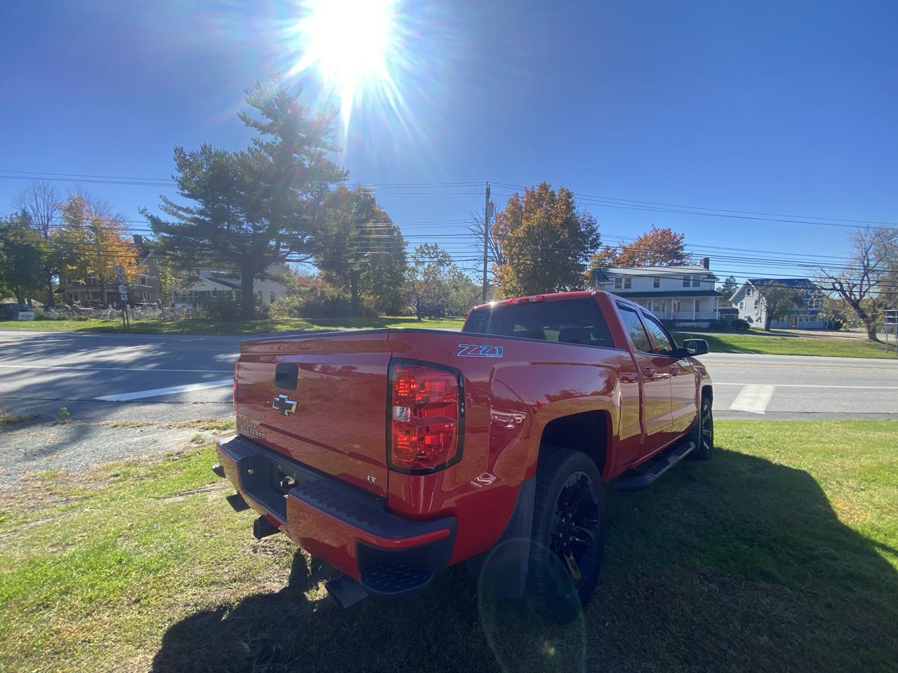 Chevrolet Silverado 1500 4WD Double Cab 143.5" LT w/2LT 2017