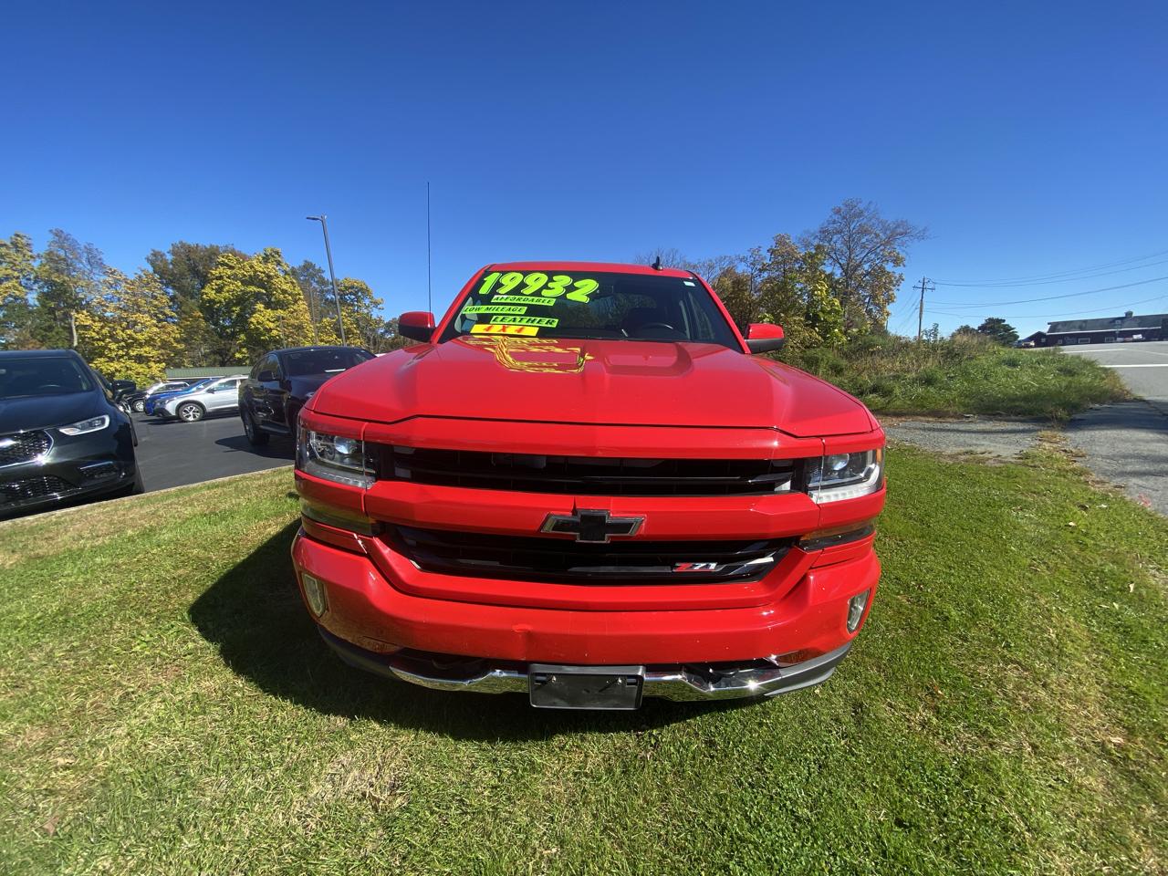 Chevrolet Silverado 1500 4WD Double Cab 143.5" LT w/2LT 2017