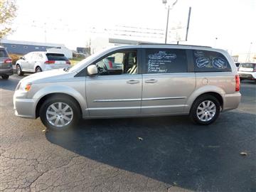 2015 Chrysler Town & Country 