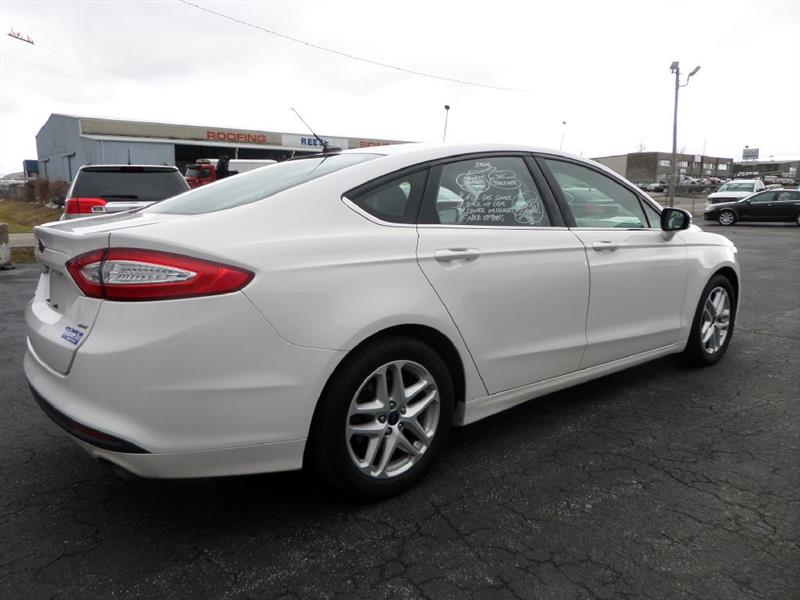 Ford Fusion  2016