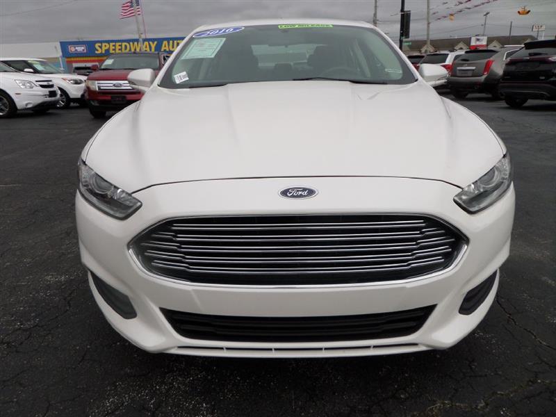 Ford Fusion  2016