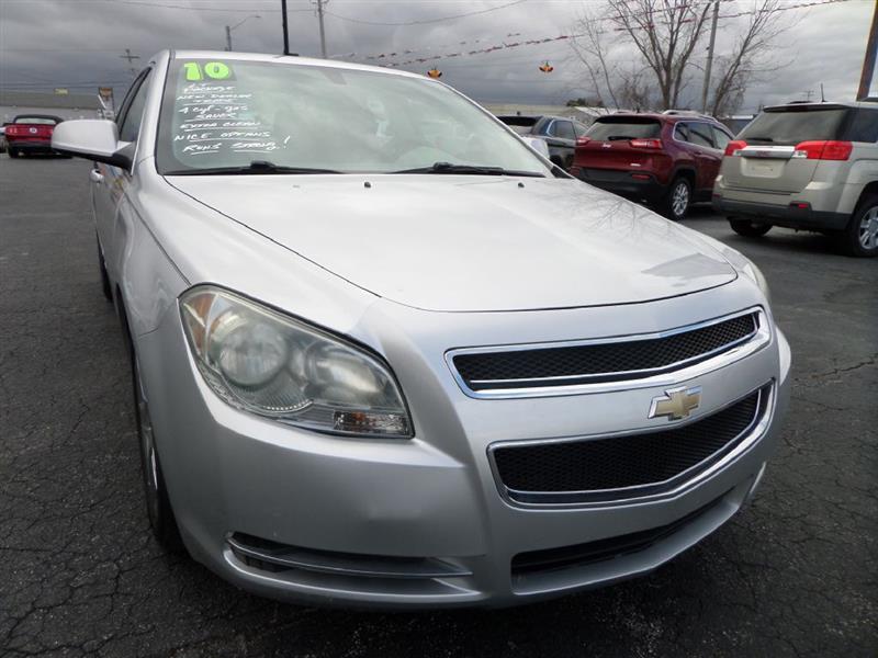 Chevrolet Malibu  2010