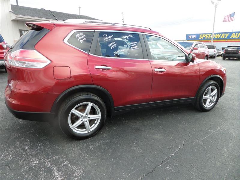 Nissan Rogue  2015