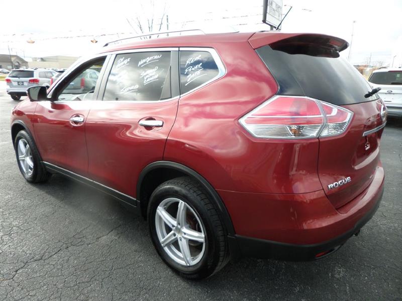 Nissan Rogue  2015
