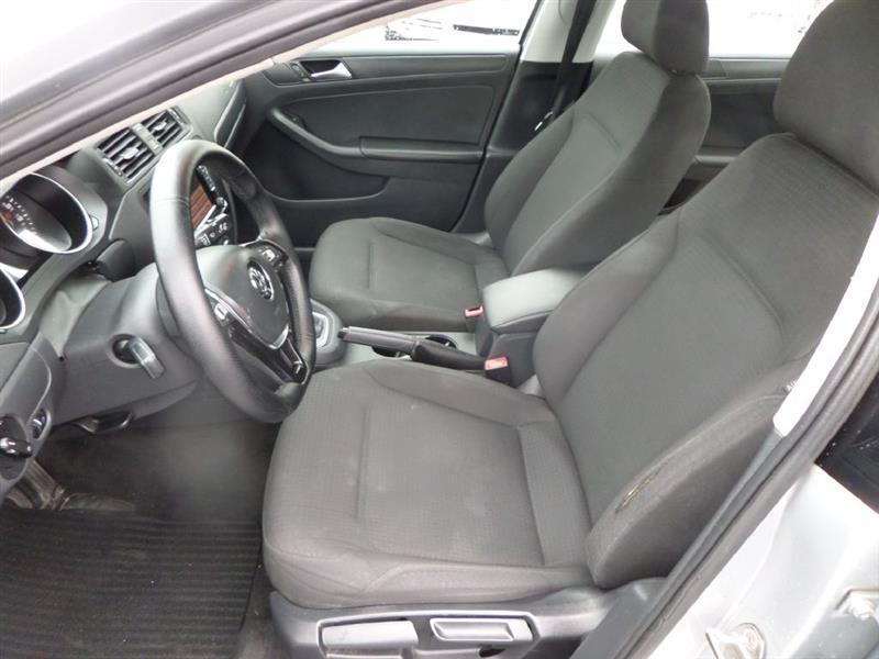 Volkswagen Jetta  2015