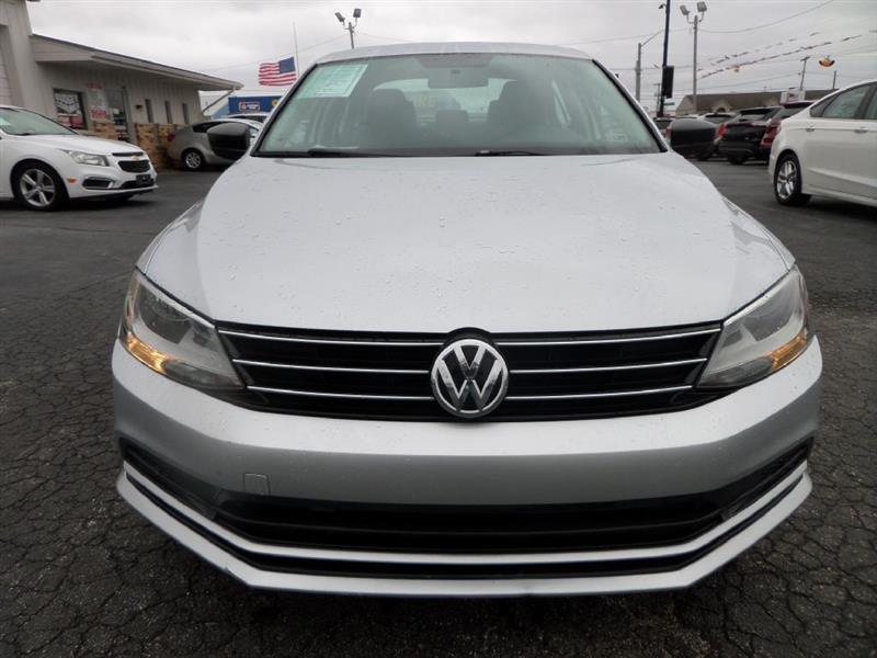 Volkswagen Jetta  2015